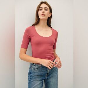 402B-BURGUNDY. Soft Double Layered Short Sleeve Top